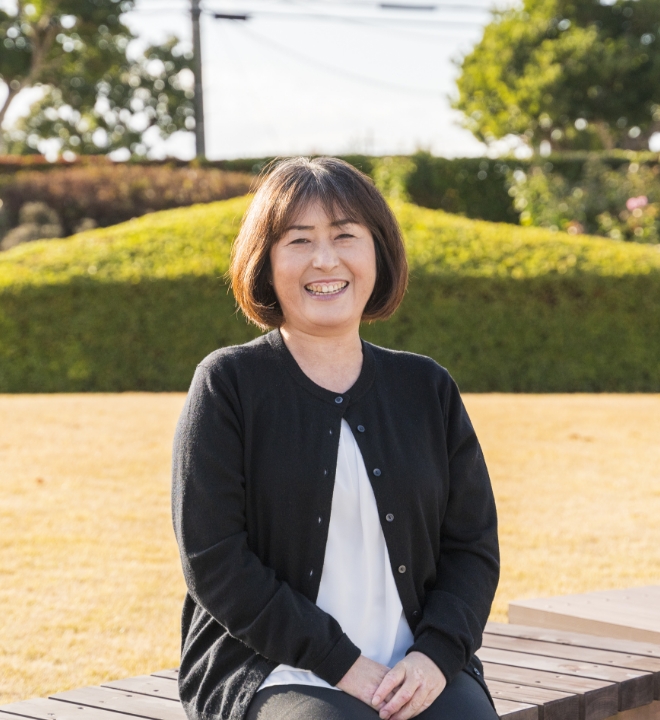 小林 由佳