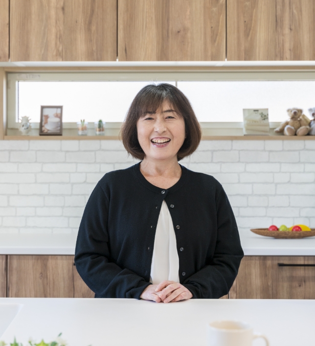 小林 由佳